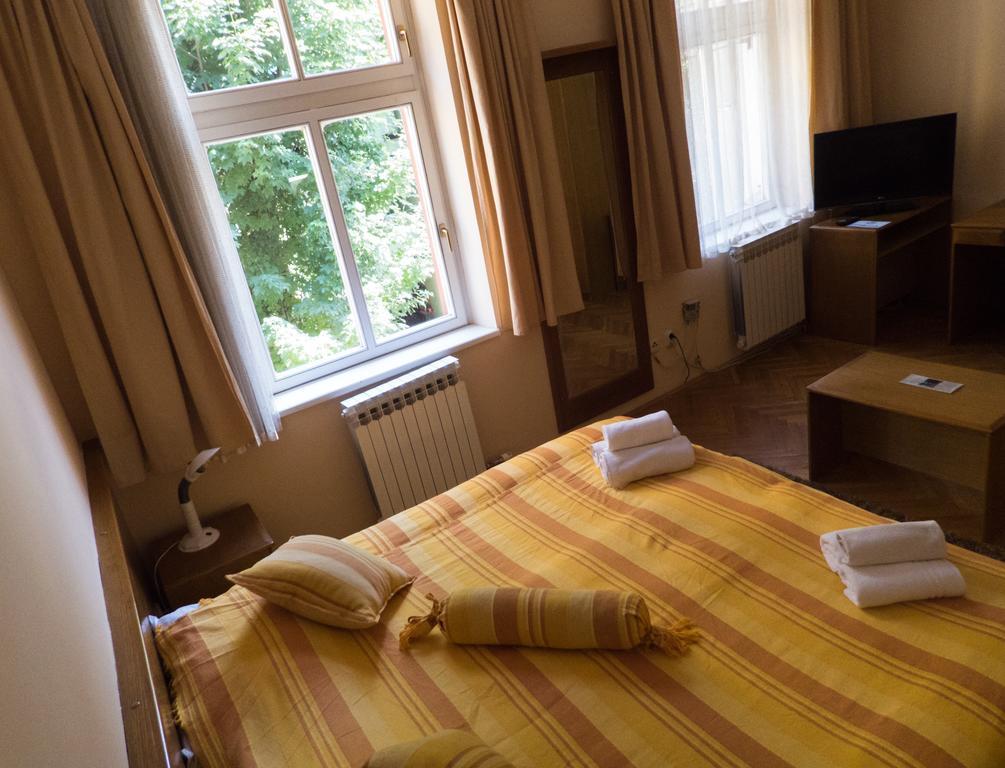 Studio Apartments "Chess Club Bosna" سراييفو المظهر الخارجي الصورة